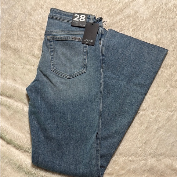 NWT Joe's Jeans size 28 midrise Morland Women's Blue Denim Jeans - Picture 1 of 9